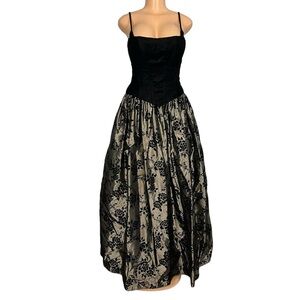 Vintage Jessica McClintock Black Bodice Gold and Black Floral Velvet Gown